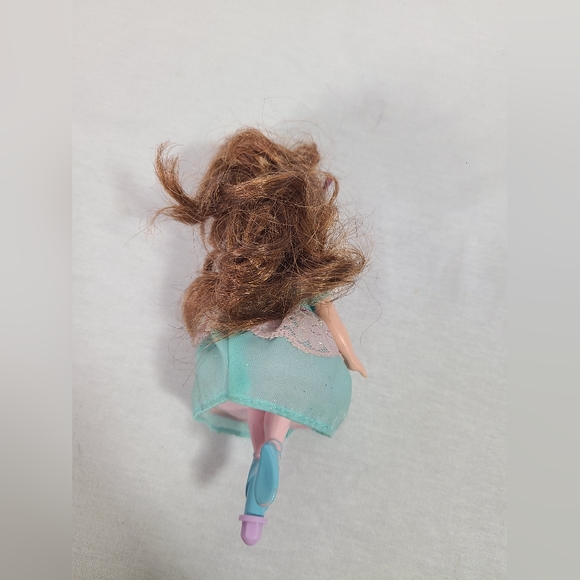 2006 Barbie in The 12 Dancing Princesses Janessa Kelly Doll - Picture 3 of 4